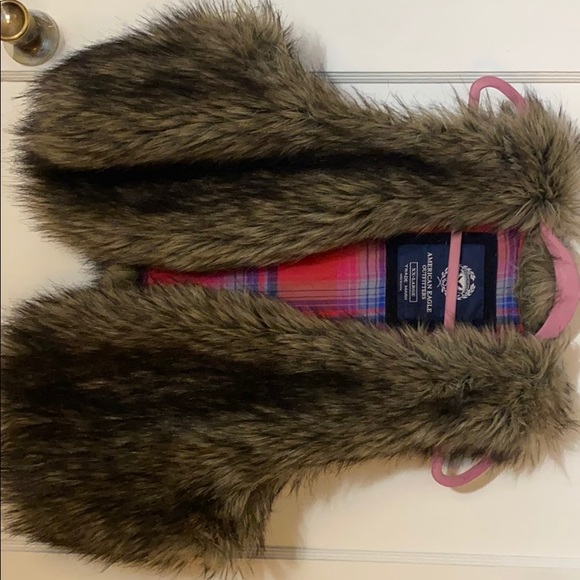 Faux fur vest - Picture 5 of 5